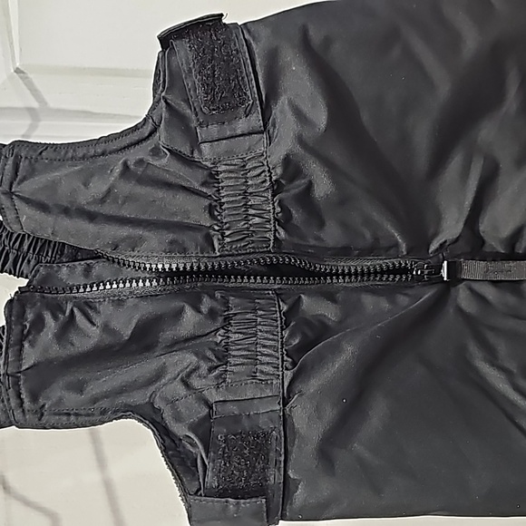 Cat and Jack Snowsuit - Picture 4 of 7